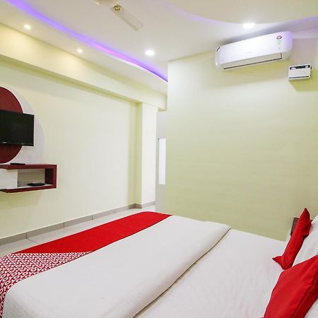 โอโย 15136 นิสรรค์ ลอดจ์ Hotel จิกมากาลูร์ ภายนอก รูปภาพ