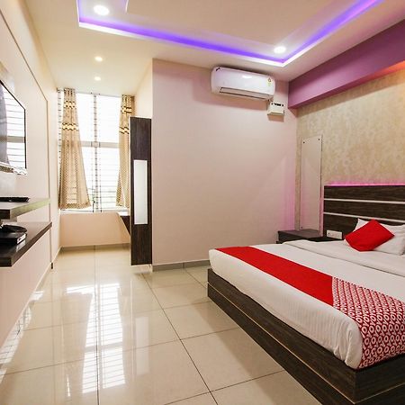 โอโย 15136 นิสรรค์ ลอดจ์ Hotel จิกมากาลูร์ ภายนอก รูปภาพ
