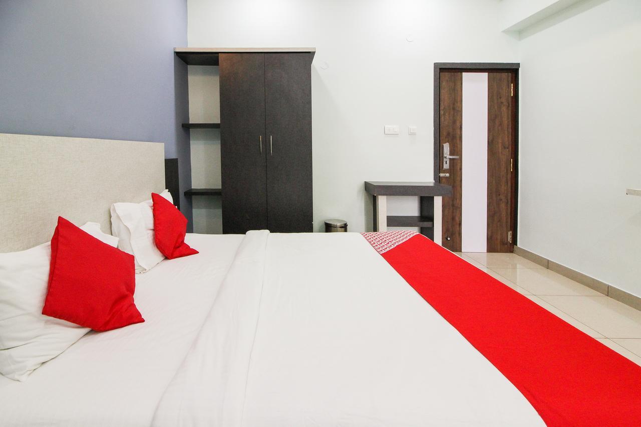 โอโย 15136 นิสรรค์ ลอดจ์ Hotel จิกมากาลูร์ ภายนอก รูปภาพ