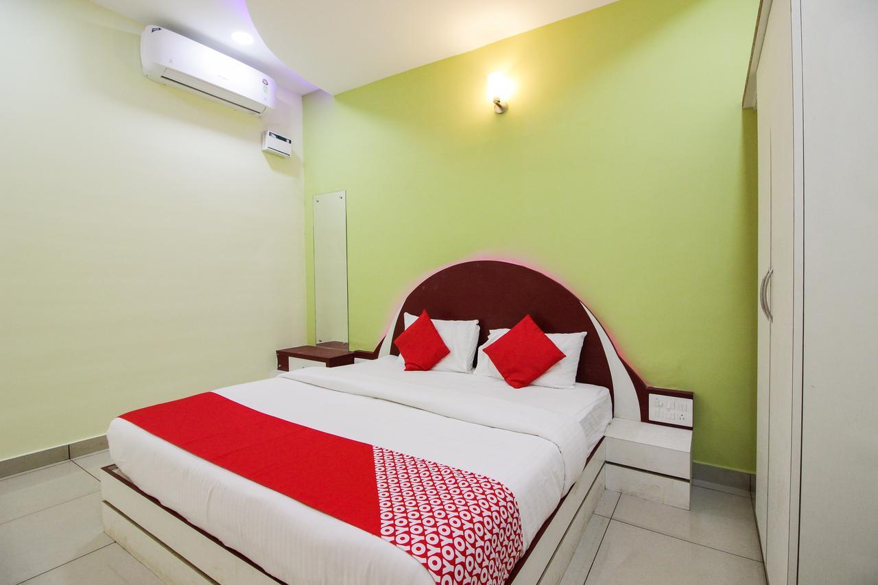 โอโย 15136 นิสรรค์ ลอดจ์ Hotel จิกมากาลูร์ ภายนอก รูปภาพ