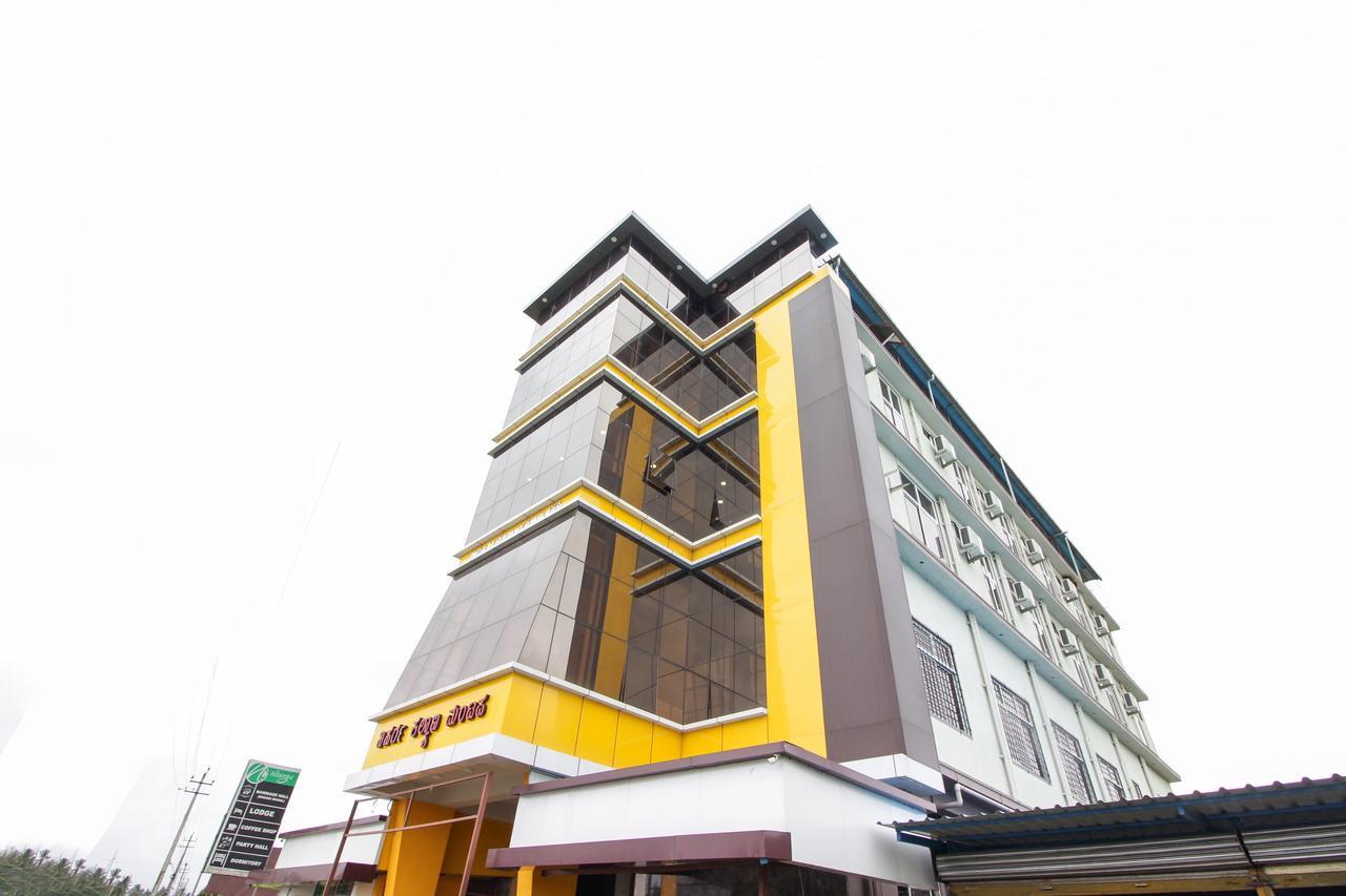 โอโย 15136 นิสรรค์ ลอดจ์ Hotel จิกมากาลูร์ ภายนอก รูปภาพ